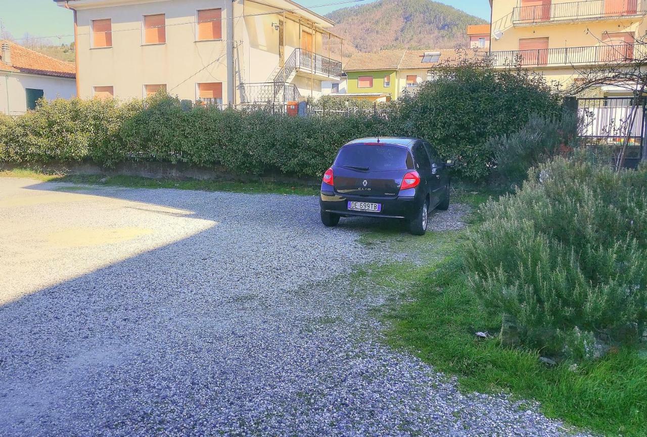ホテルCantarana Sesta Godano エクステリア 写真